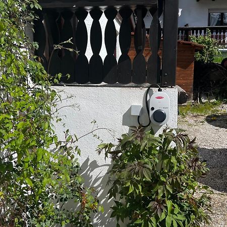 Haus Helli Apartment Berwang Luaran gambar